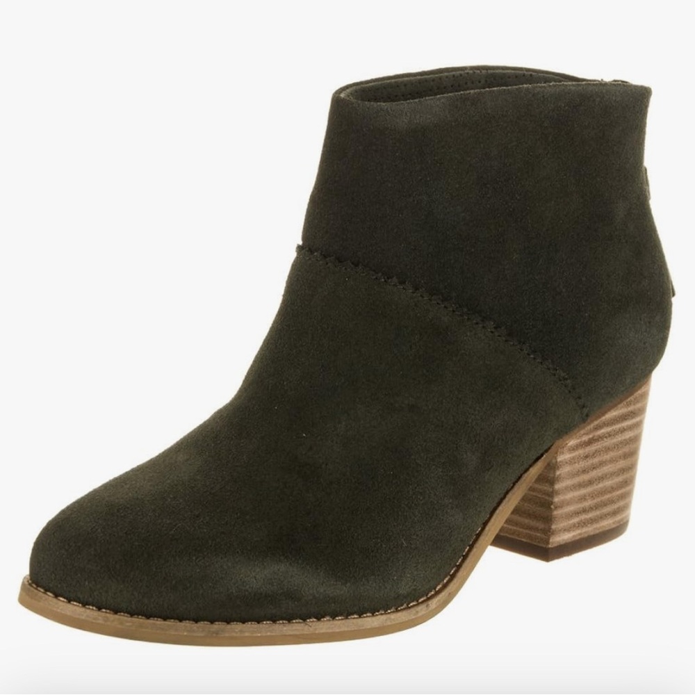 TOMS Leila bootie size 8